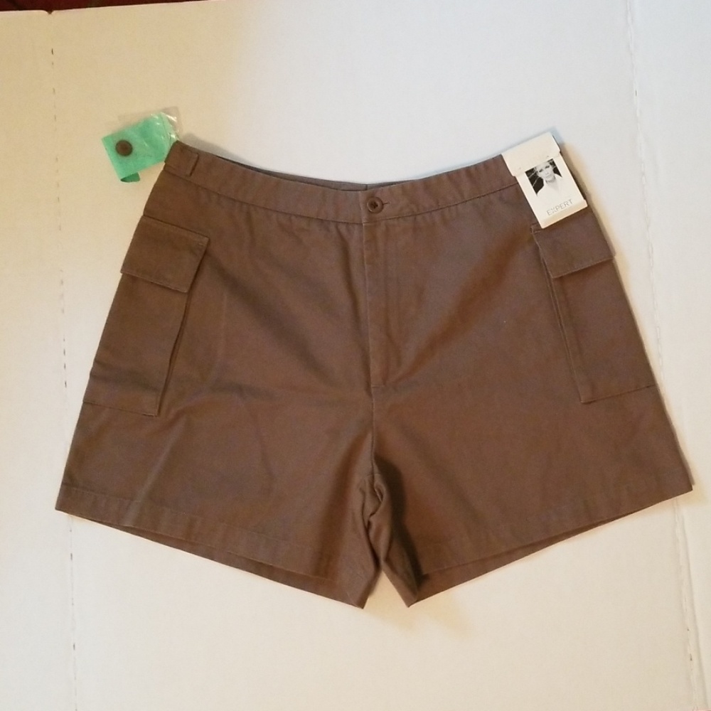 Expert by Evergreen cargo Chino shorts